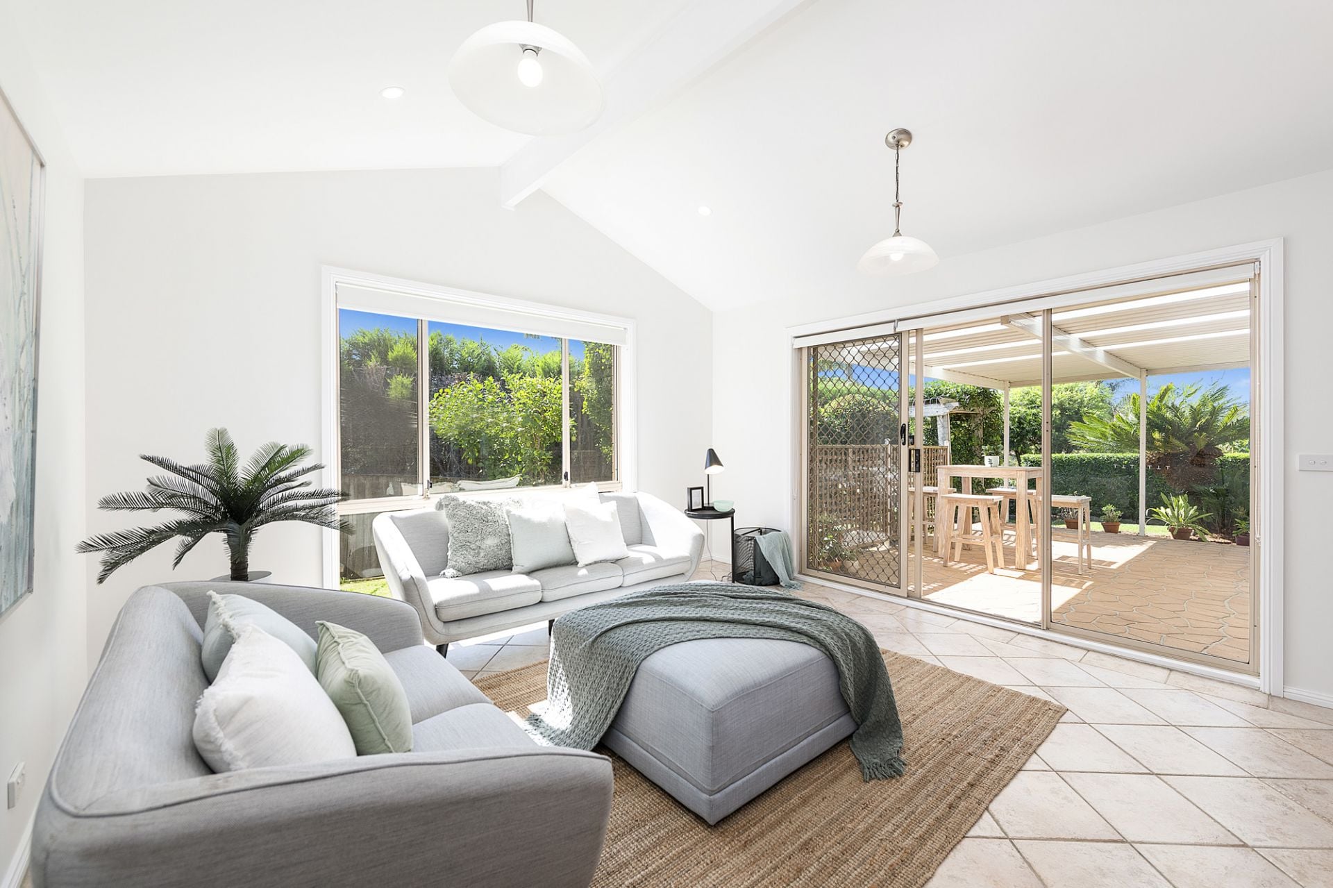 12 Broadoak Place, Castle Hill, Hill - Thumbnail 8