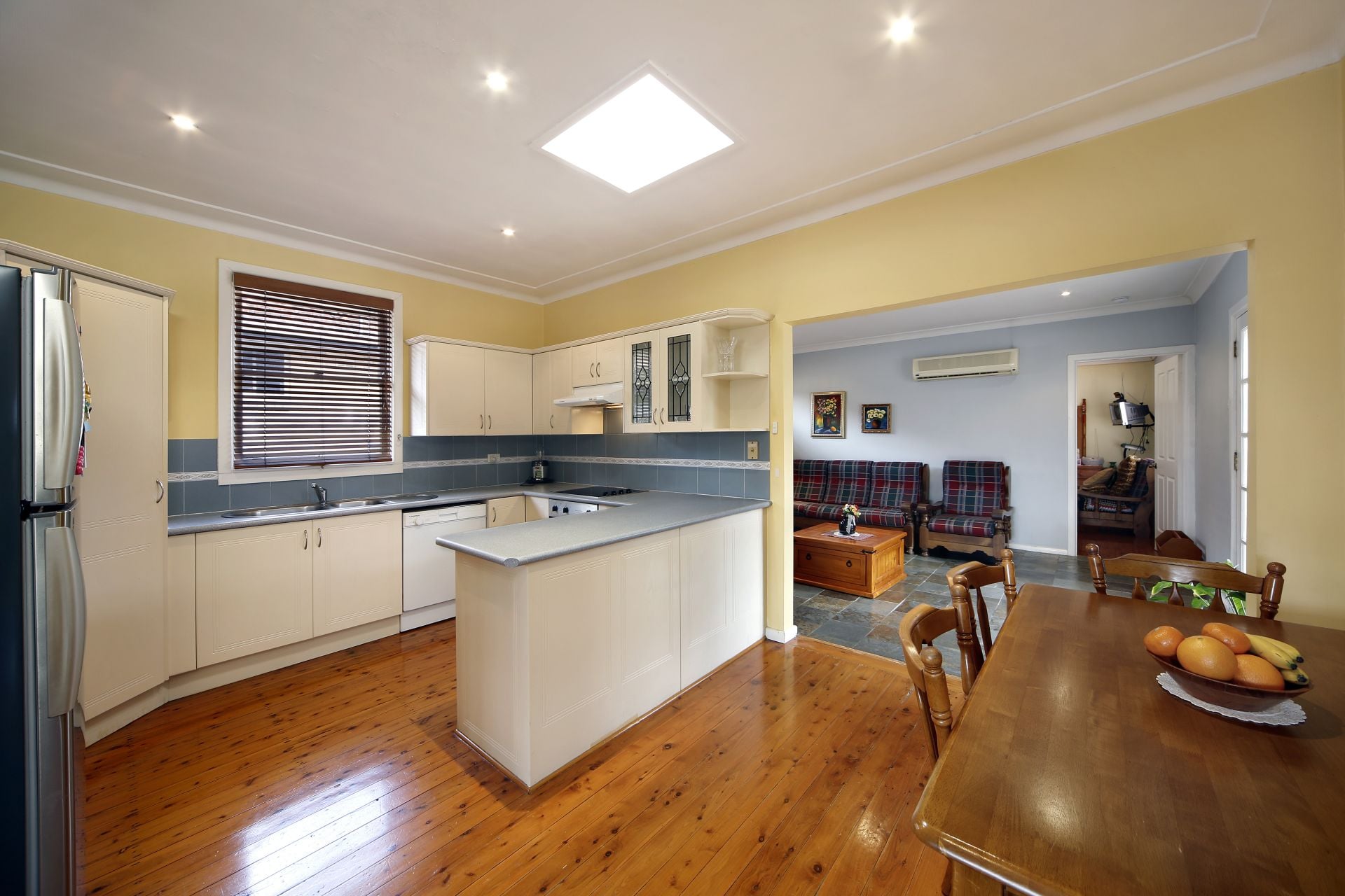 42 Meldrum Avenue, Miranda, Miranda - Thumbnail 4