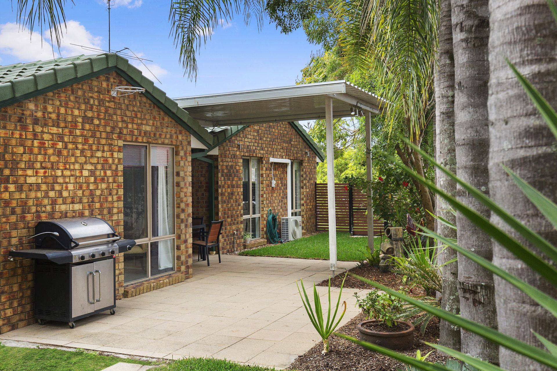 Real Estate For Sale 8 Winslow Court Oxenford , QLD