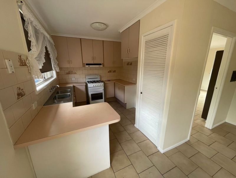 43 Pinetree Crescent, Lalor