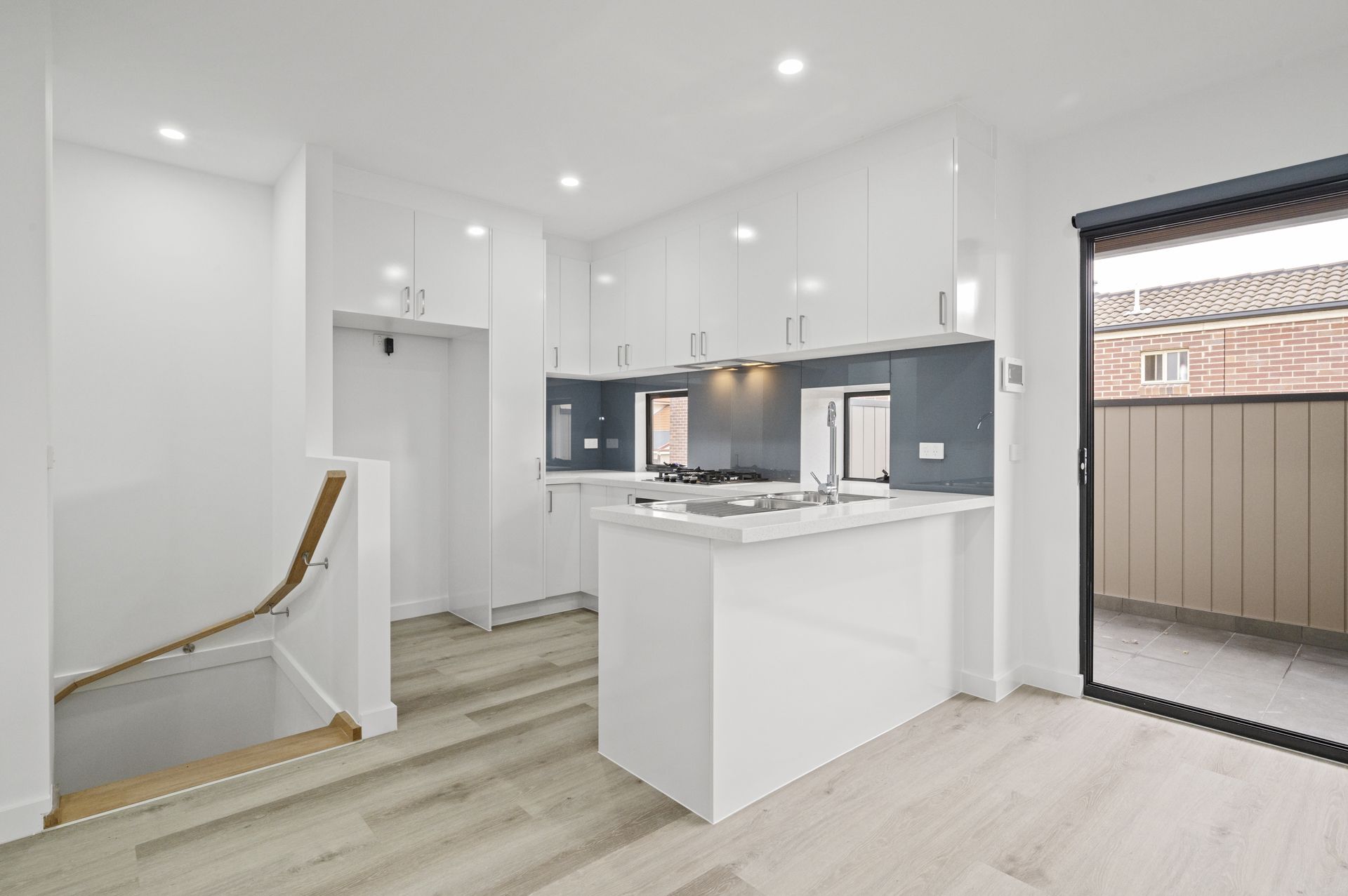 BRAND NEW 2 BEDROOM TOWNHOUSE