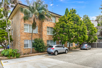 11/76-80 Garnet Street , Hurlstone Park