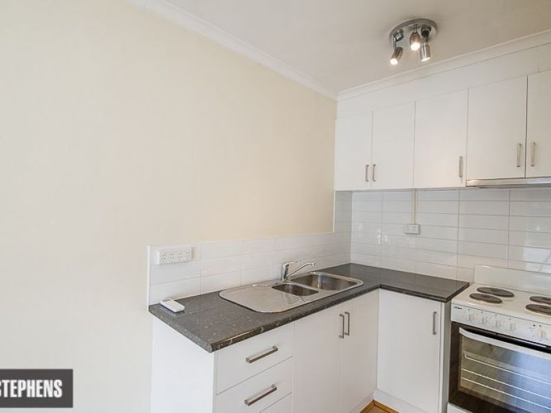 10/1 Hatfield Court West Footscray VIC, West Footscray - Thumbnail 3