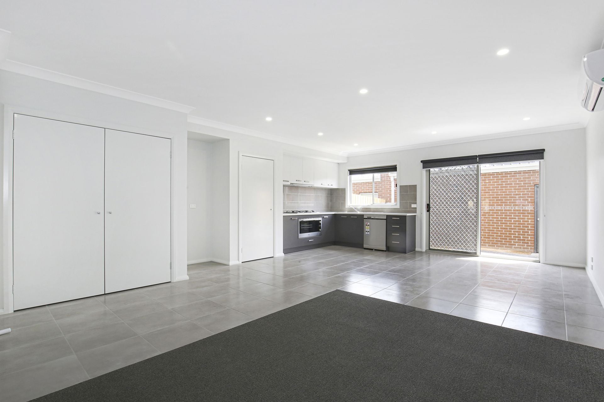 MODERN & STYLISH LIVING