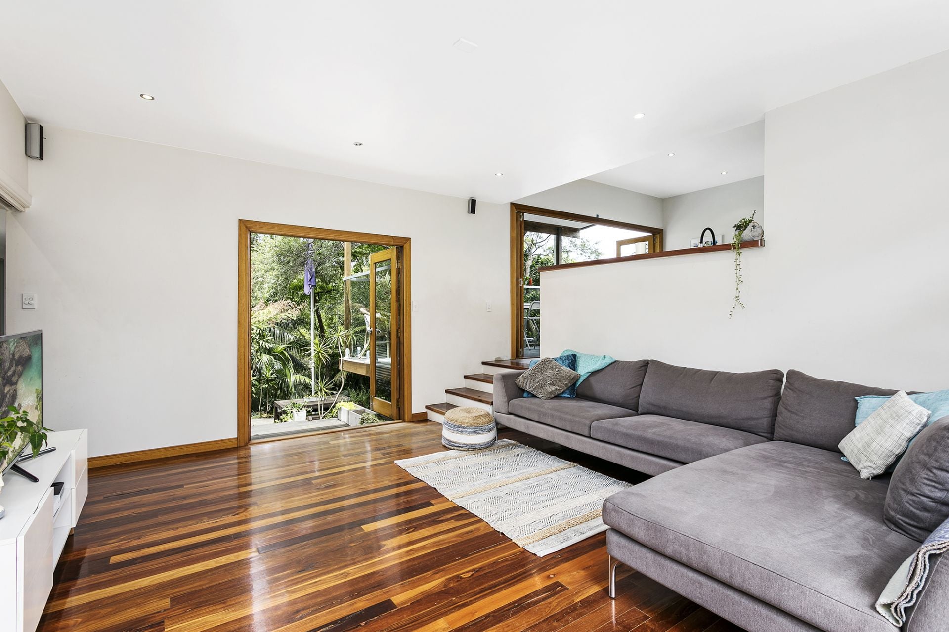 116 North West Arm Road Gymea NSW, Gymea - Thumbnail 2