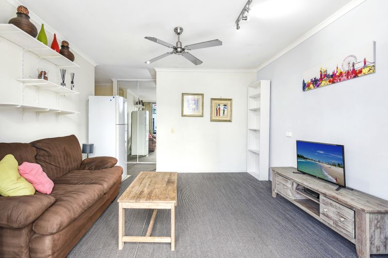 Real Estate For Lease 60 2877 Gold Coast Highway Surfers