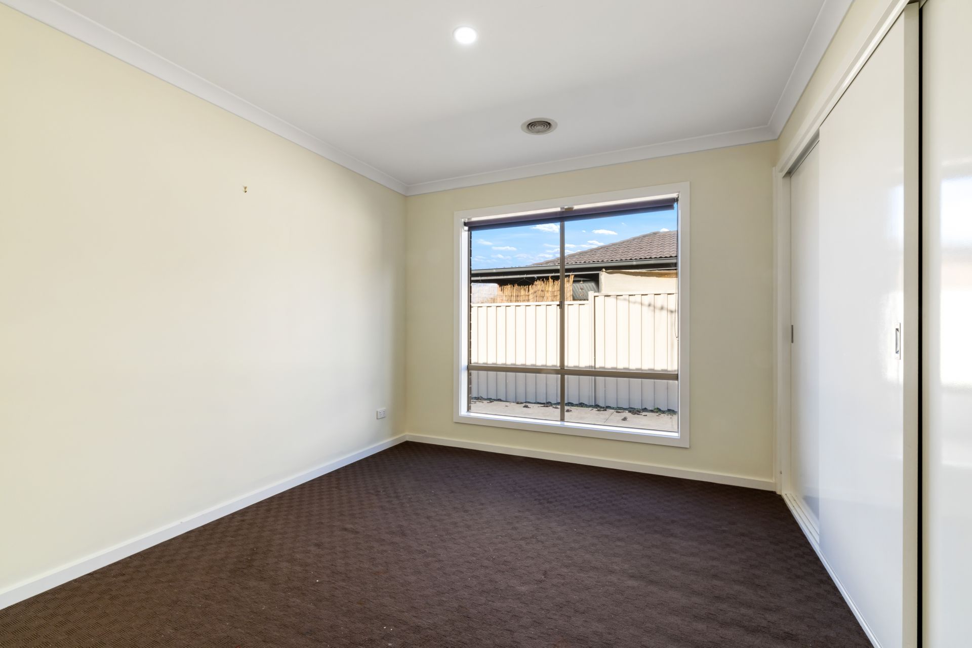 Spacious Family Living in the Heart of Epping