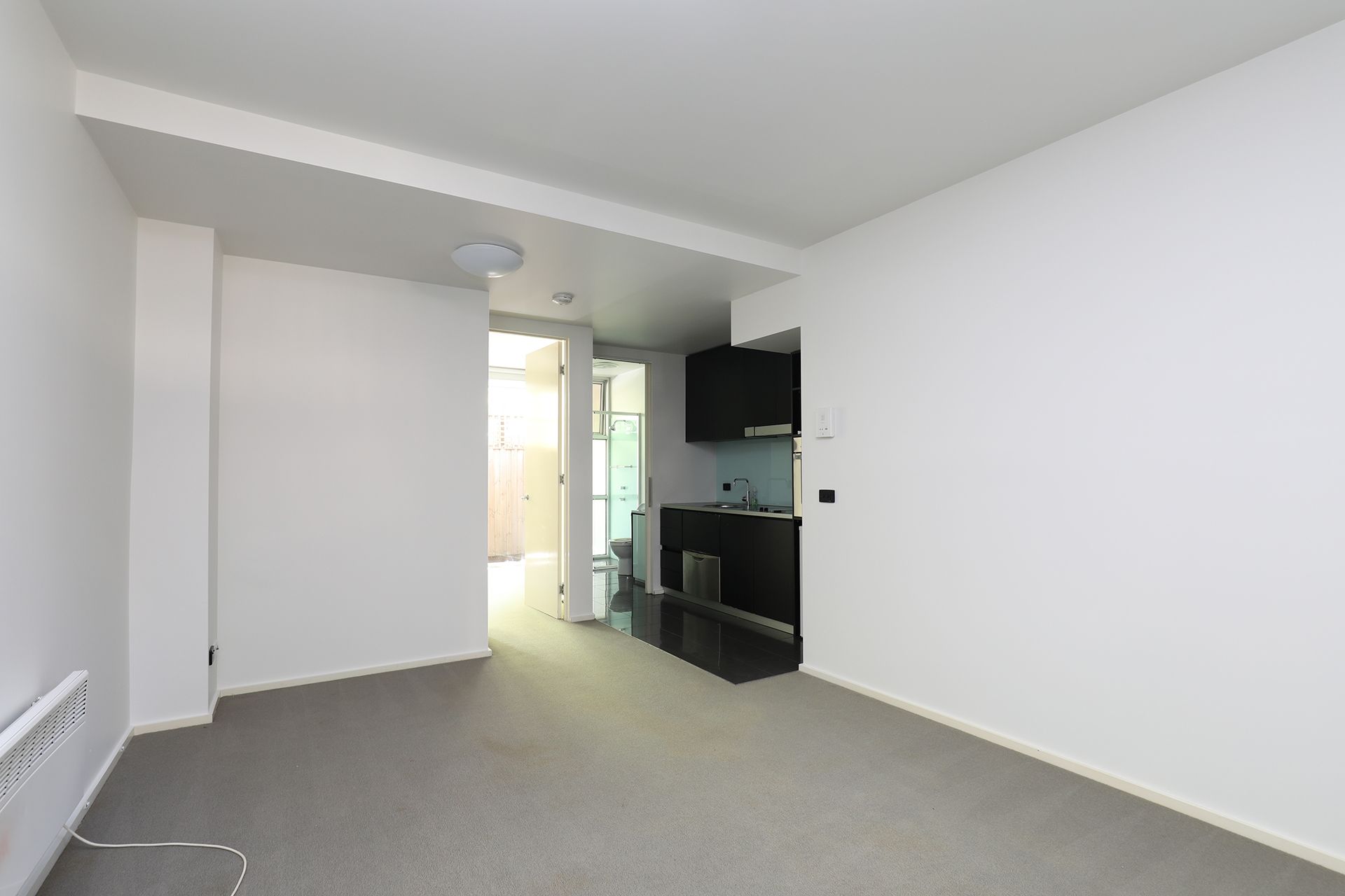 3/186 Barkly Street, St Kilda - Thumbnail 3