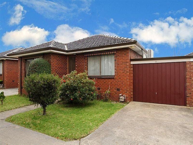 2/18 George Street, Reservoir