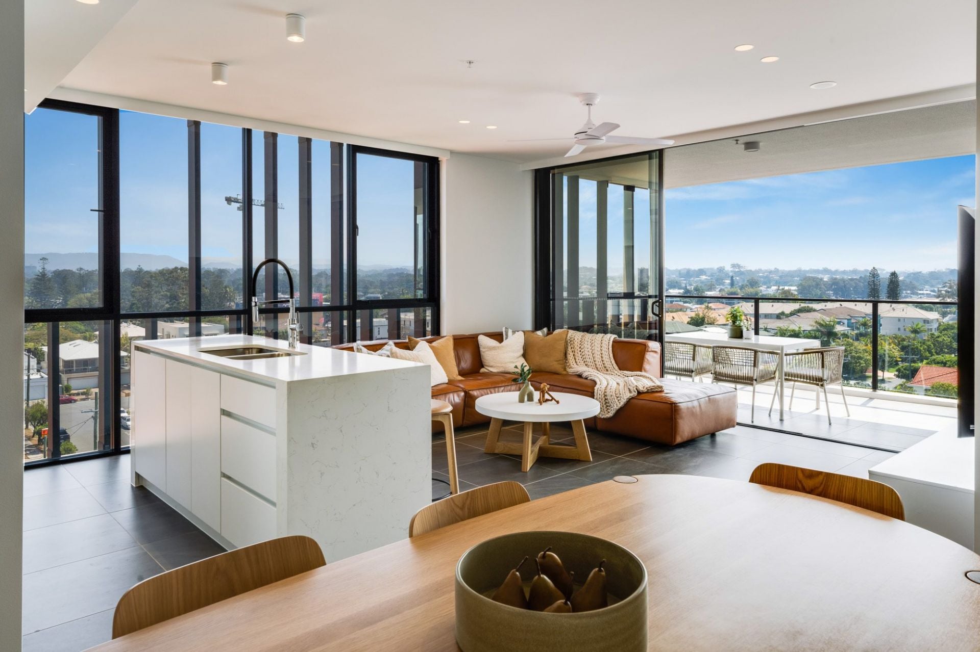 603/28 Dalpura Street, Chevron Island - Thumbnail 3
