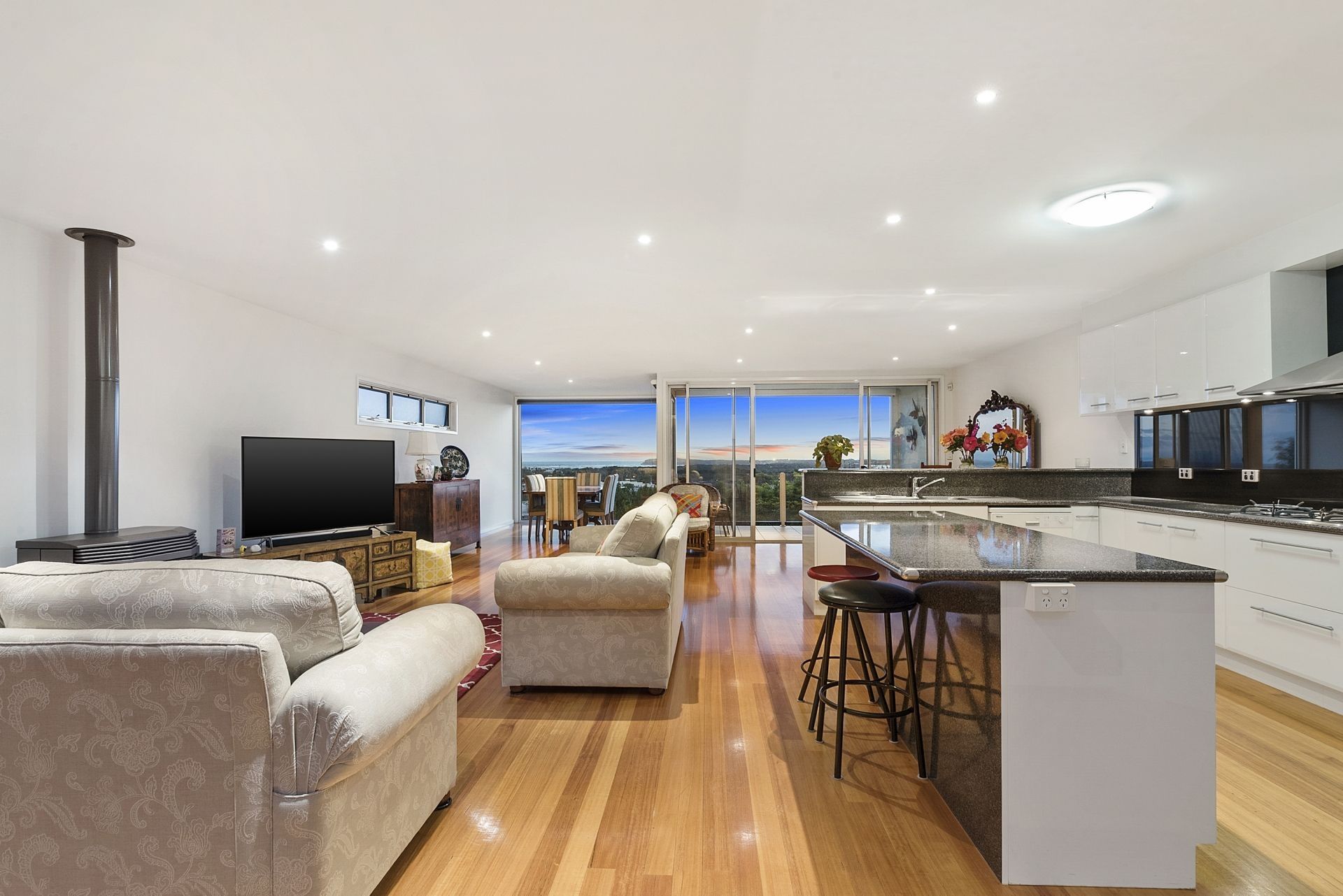 2/22 The Avenue Ocean Grove VIC, Ocean Grove - Thumbnail 4