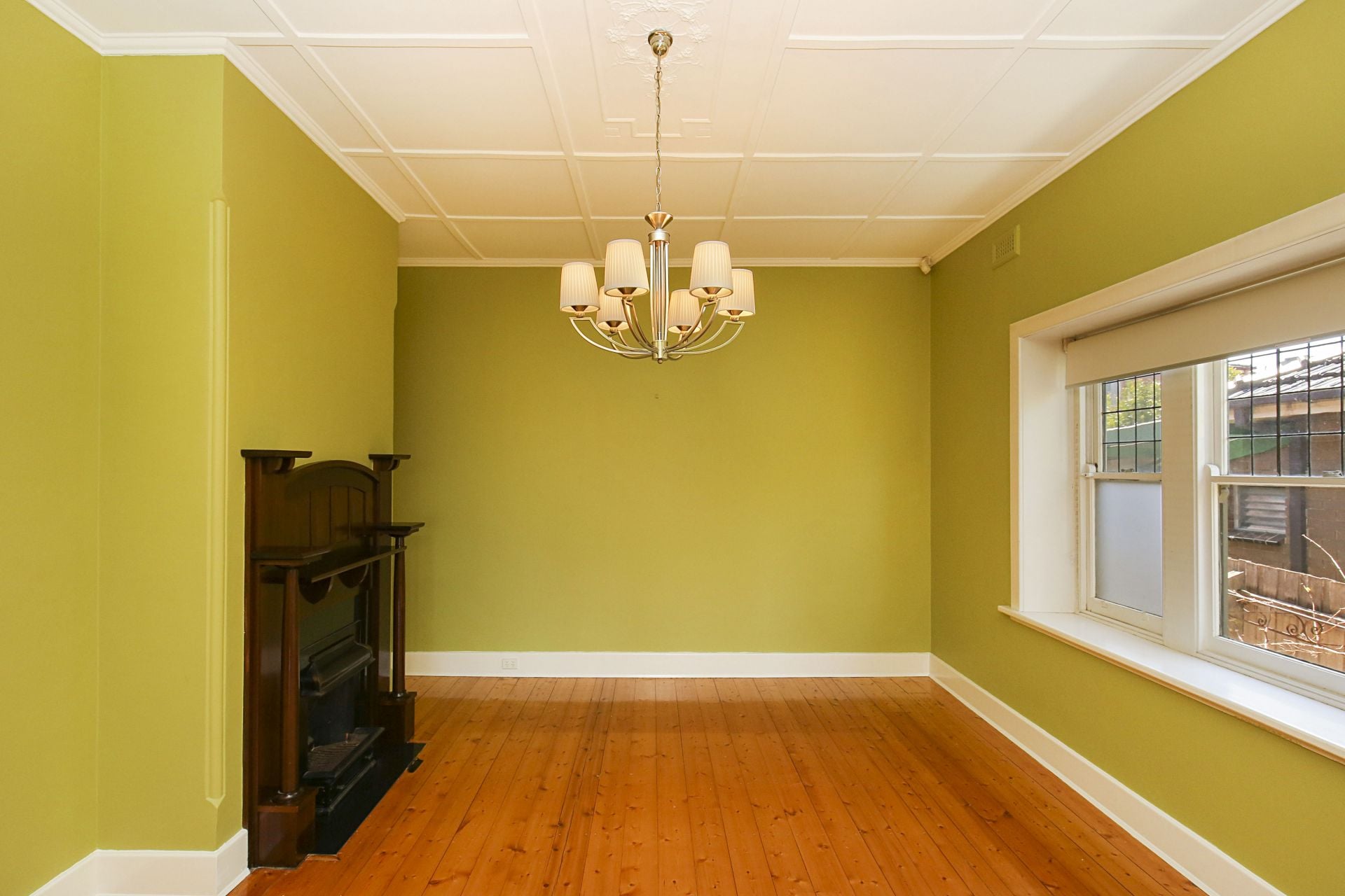 Immaculately Presented Californian Bungalow!!!