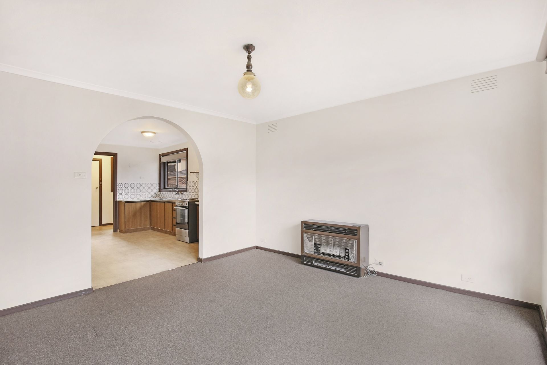 Neat and Tidy Two Bedroom In Quite Location !!!