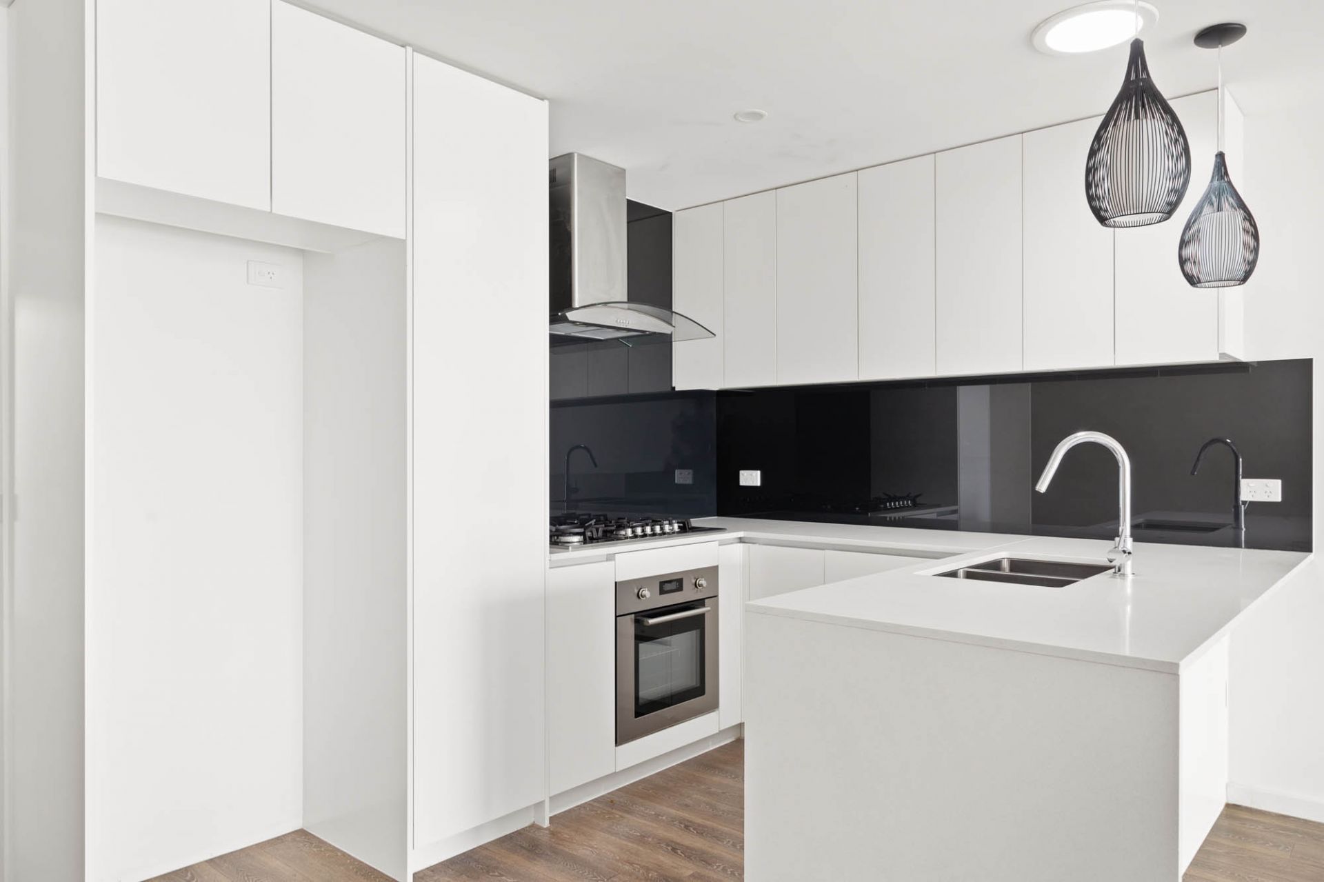 201/22 Dianella Lane, St Kilda East - Thumbnail 7