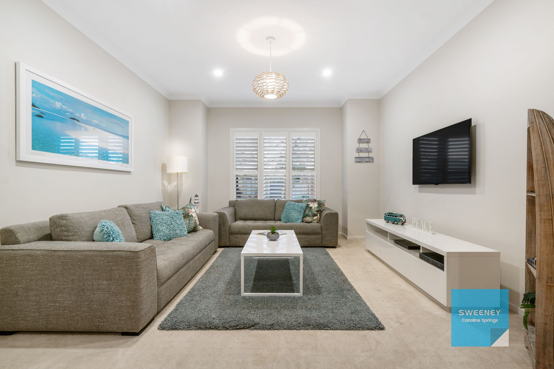 6 Scotsburn Place, CAROLINE SPRINGS Sweeney Estate Agents