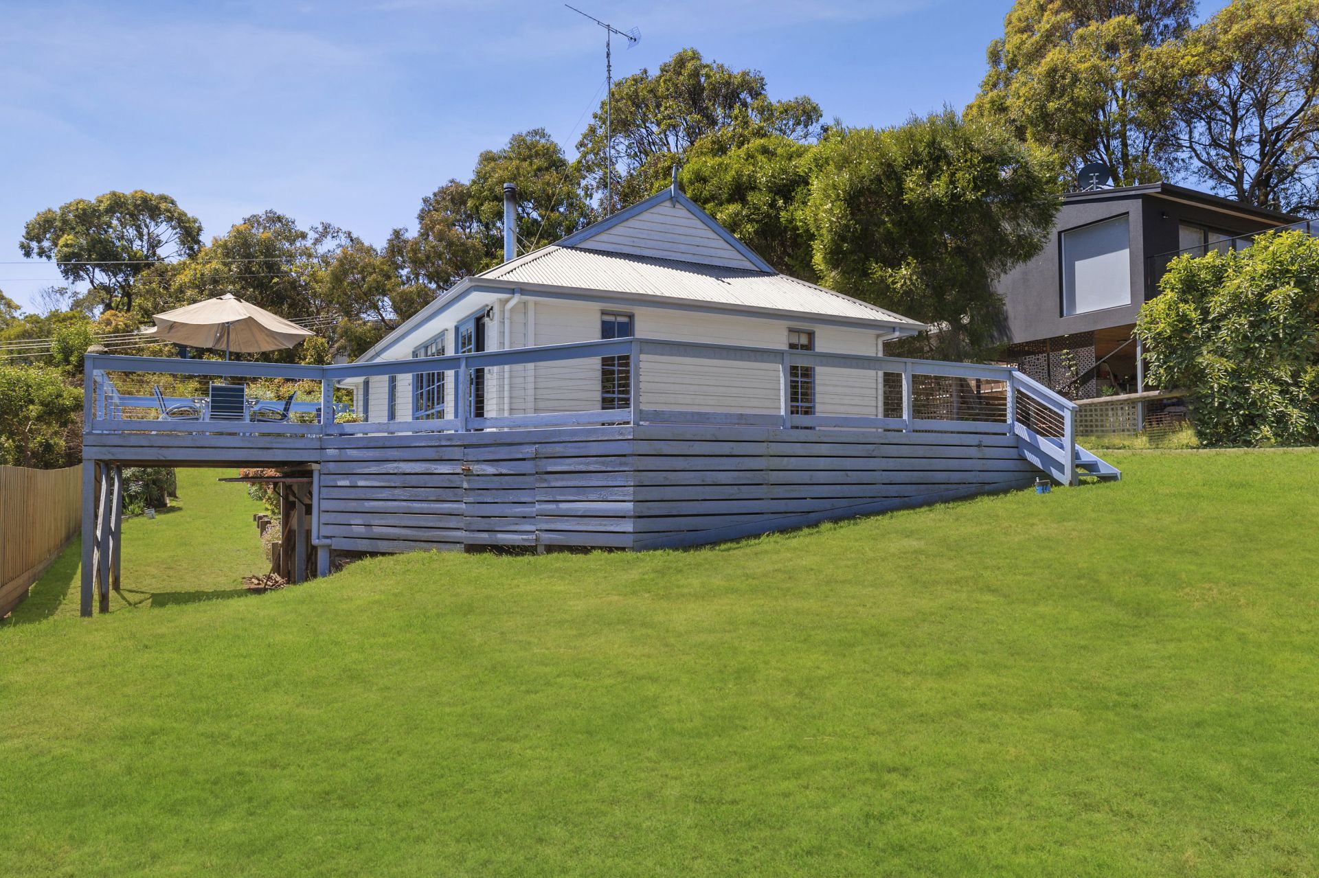 Real Estate For Sale 51 Aireys Street Aireys Inlet , VIC