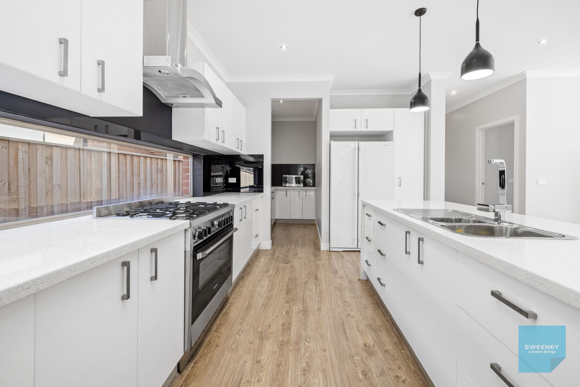 4 Auburn Drive, Fraser Rise - Thumbnail 4