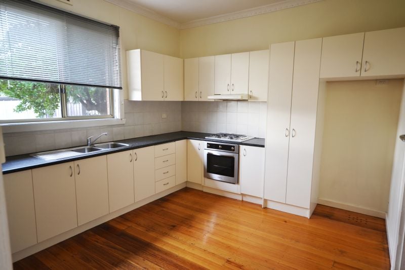 114 Leamington Street, Reservoir
