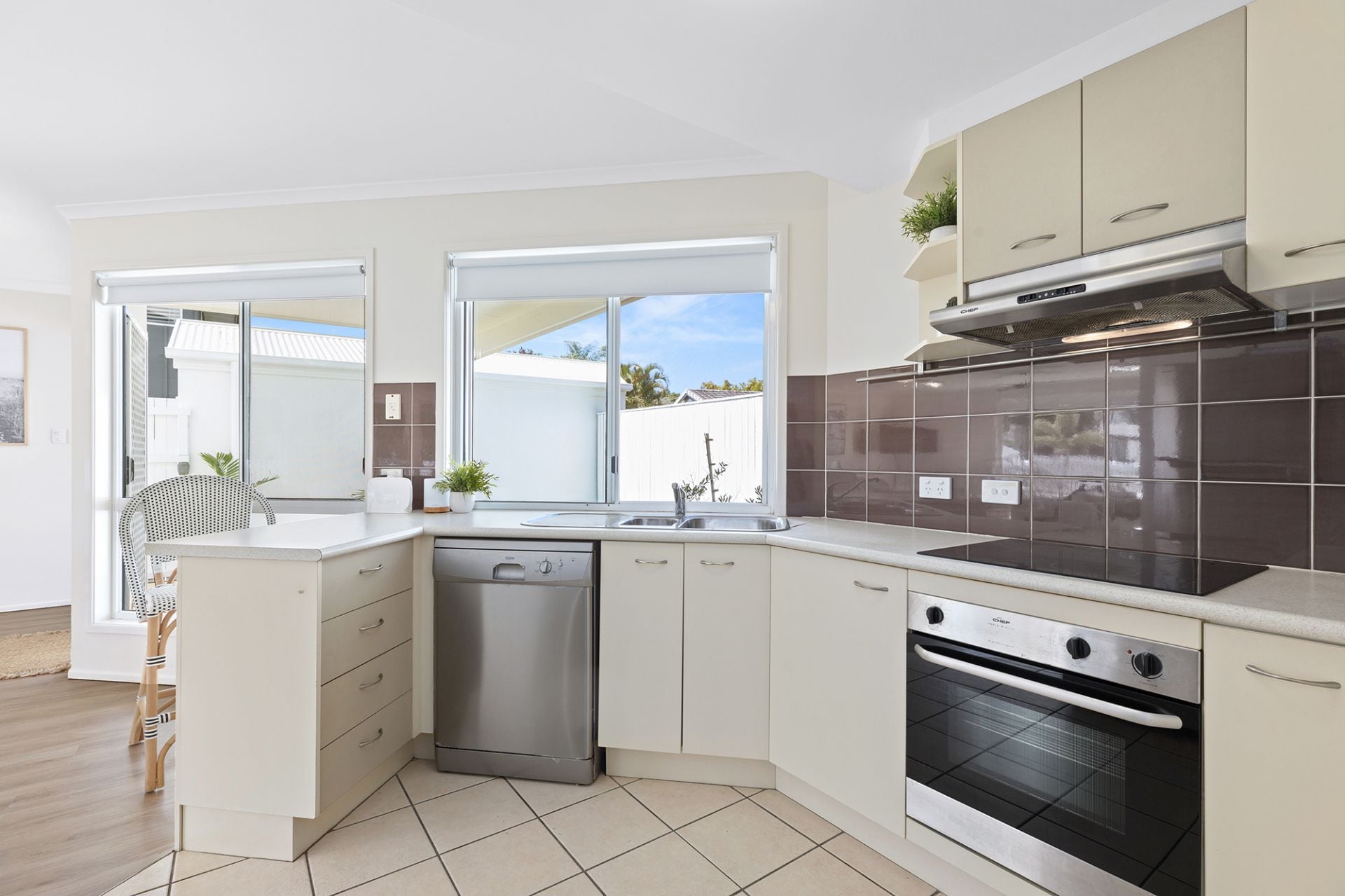 2/10 Robe Street Currimundi QLD, Currimundi - Thumbnail 6