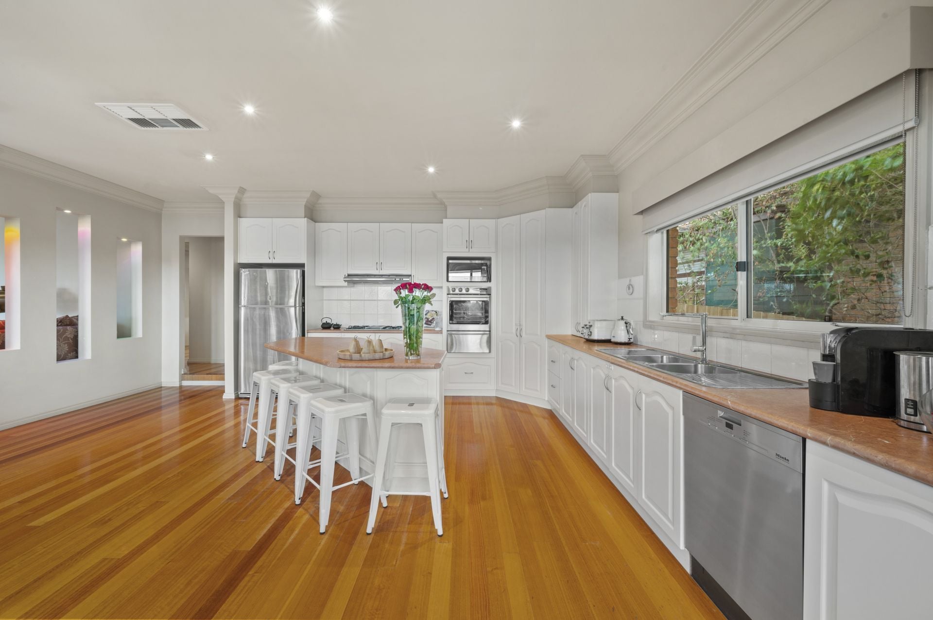 AFFORDABLE  LUXURY - LAND APPROX 876M2