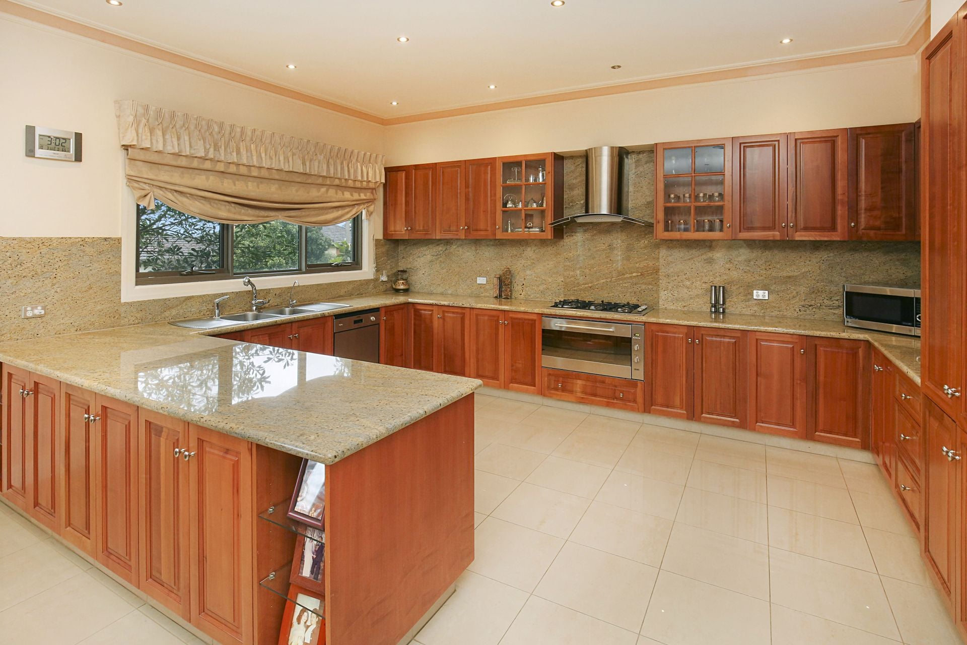 GRAND DESIGN LIVING