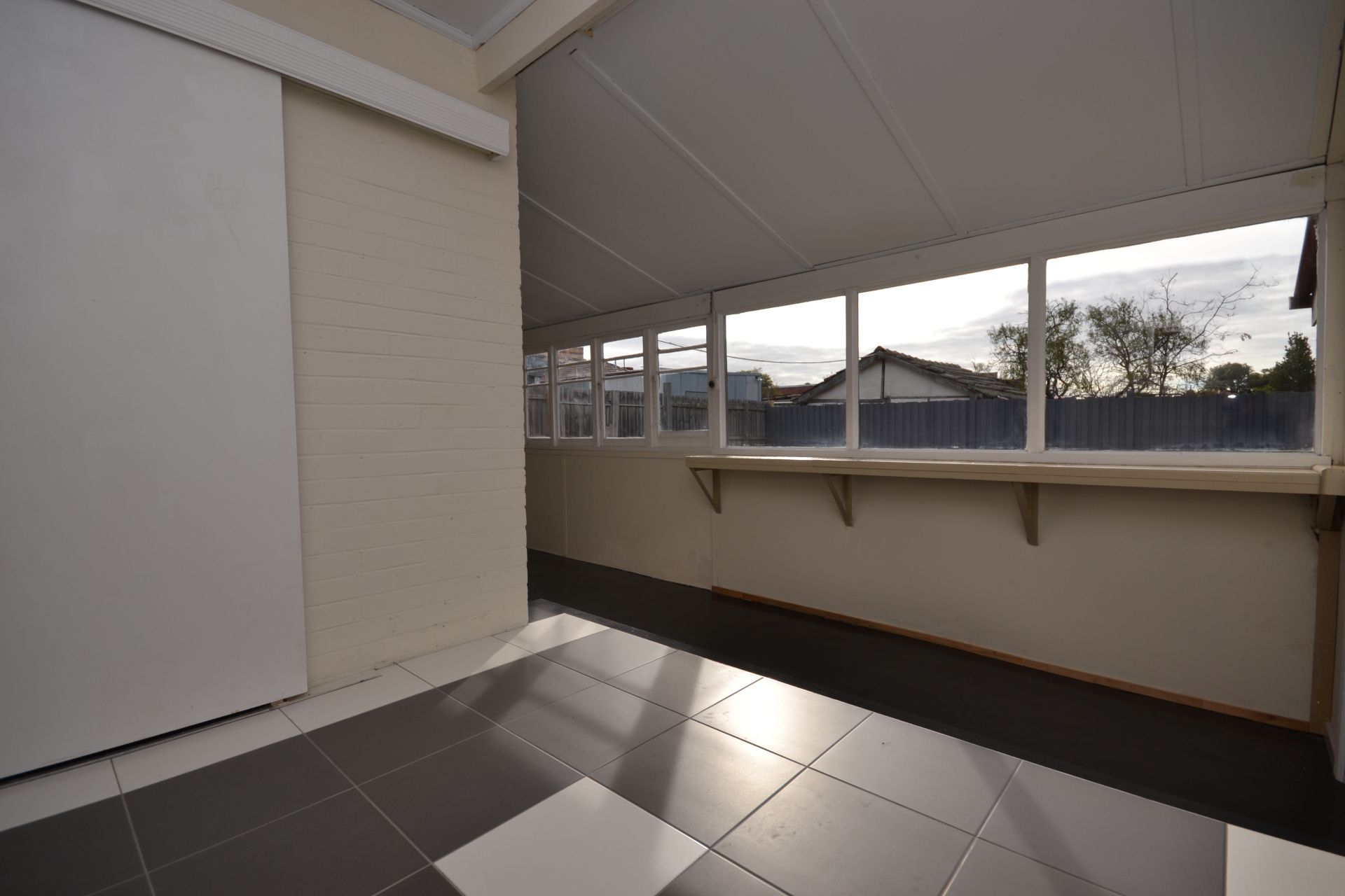 Real Estate For Lease 18 Kinkora Road Reservoir , VIC