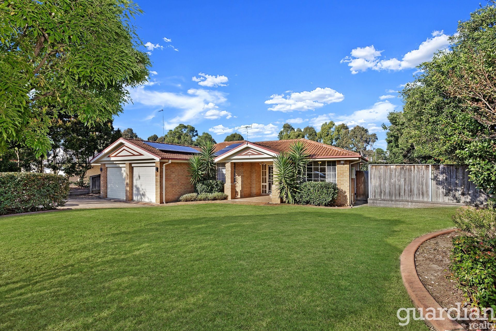 3 Barnes Place Rouse Hill NSW, Rouse Hill - Thumbnail 2