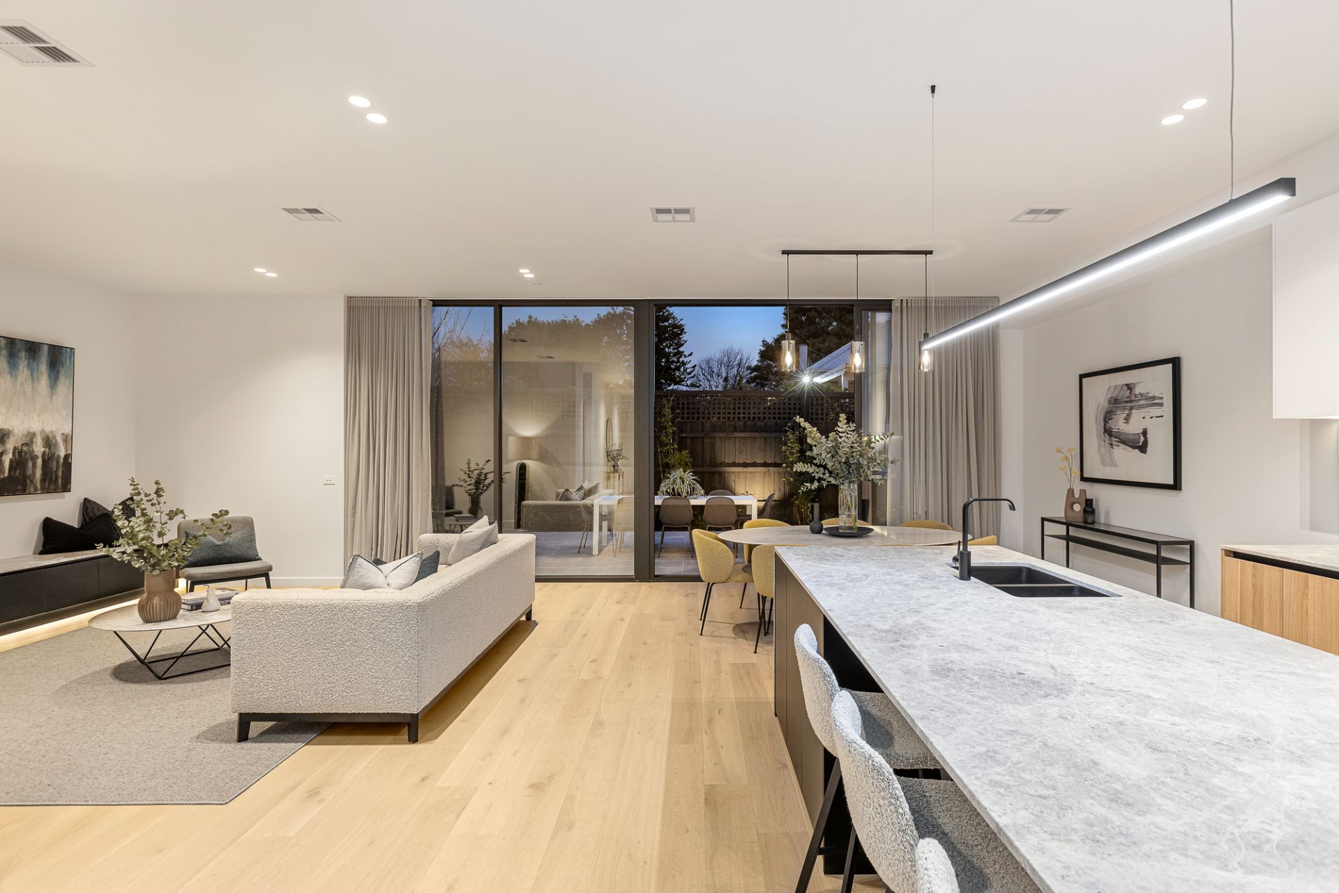 15B Tattenham Street CAULFIELD EAST VIC, Caulfield East - Thumbnail 2
