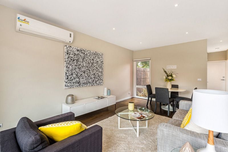 11 Newcastle Street, Yarraville - Thumbnail 4