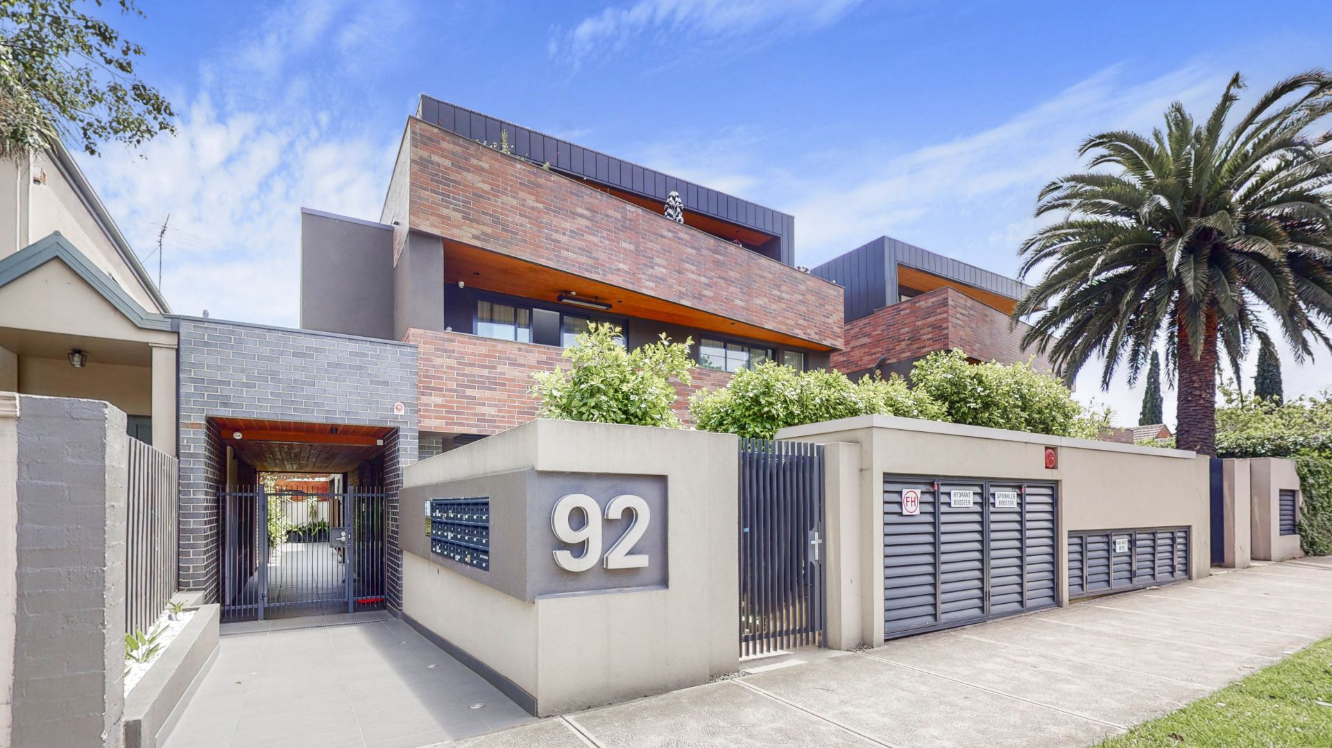 4/92 Hawthorn Road, Caulfield North - Thumbnail 2
