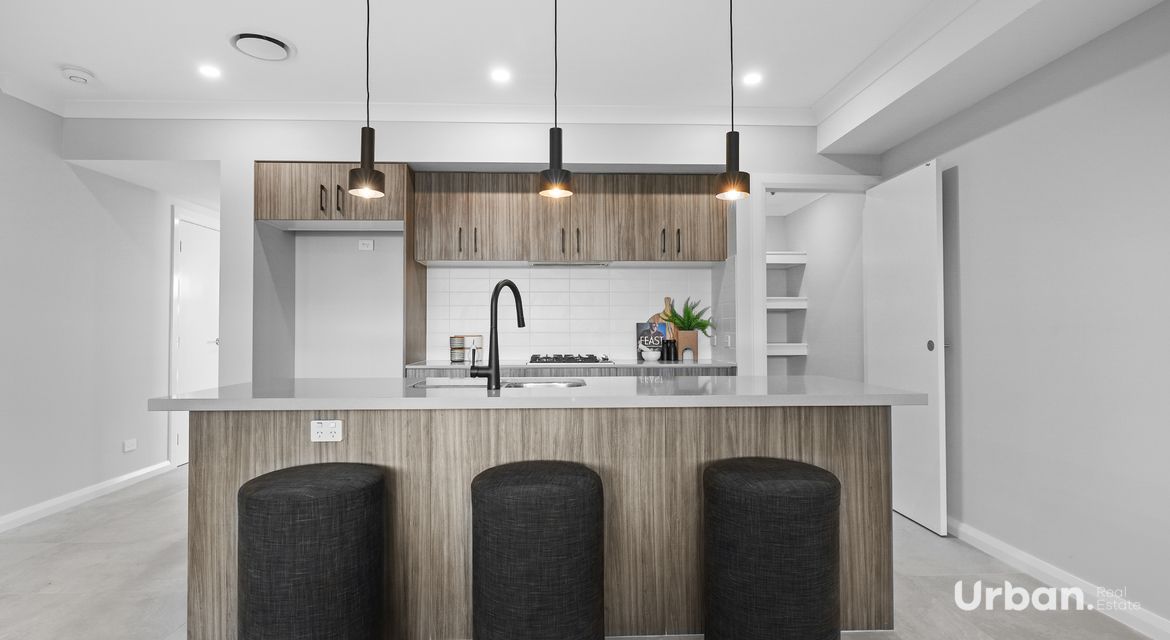 Oran Park 49 Thompson Road