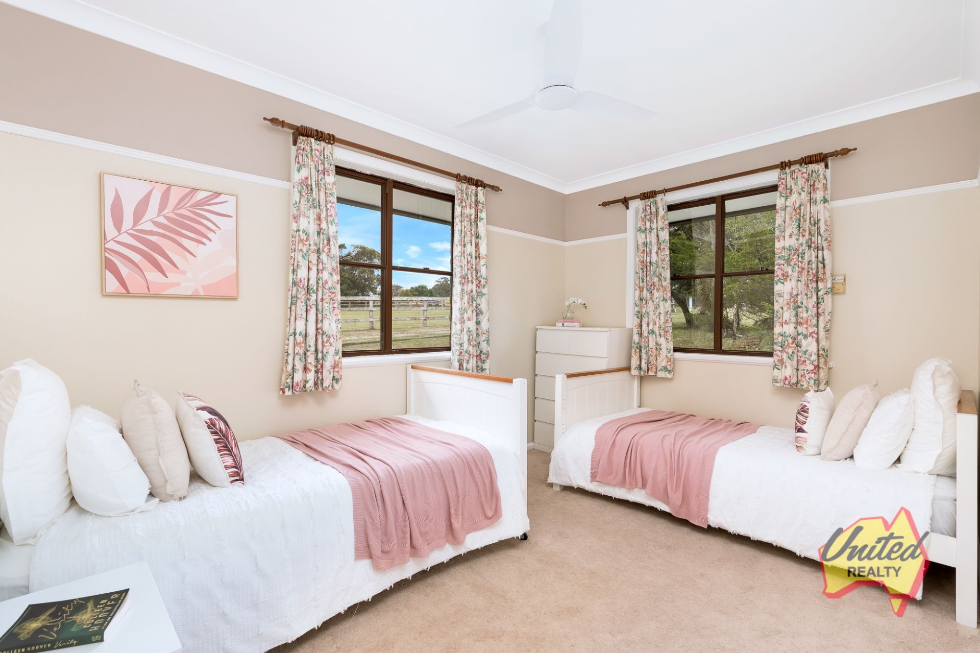 45 Dairy Road, The Oaks United Realty