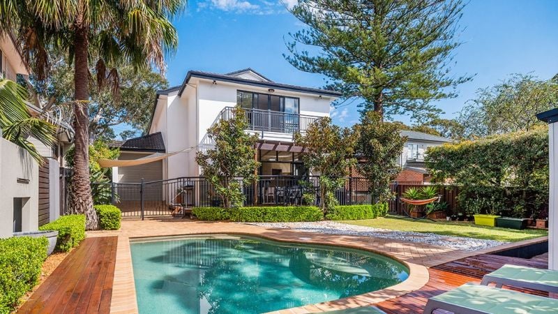 24 Saunders Bay Road, Caringbah South NSW, Caringbah South - Thumbnail 2