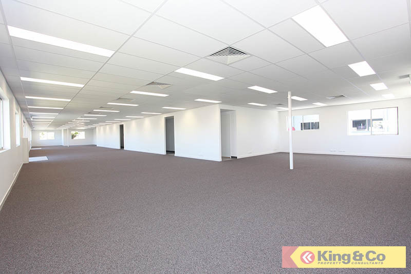 FREESTANDING OFFICE IN ROCKLEA!