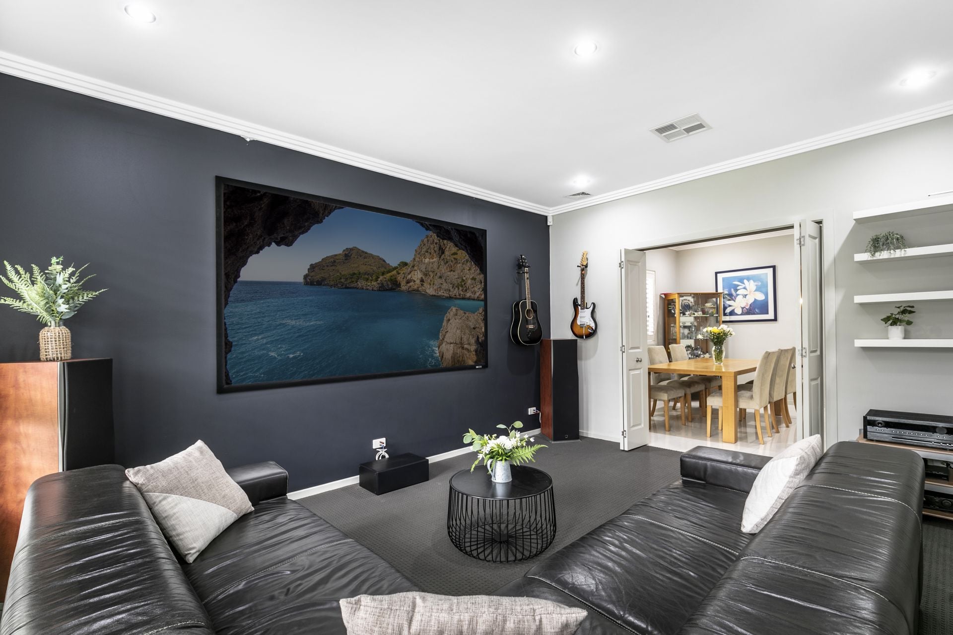 9 Windermere Avenue, Miranda, Miranda - Thumbnail 3