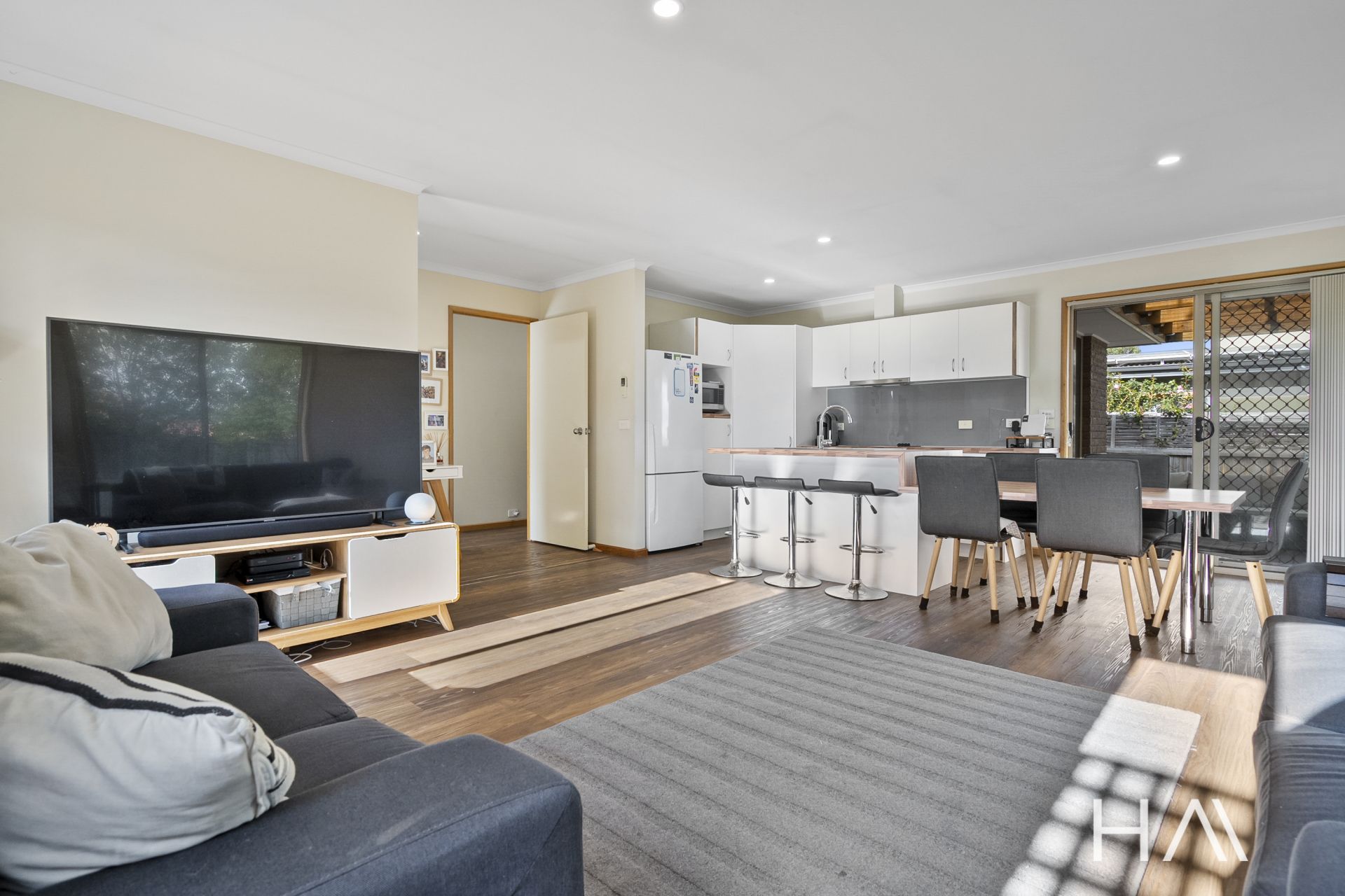 2/27 Cavenor Drive Oakdowns, Oakdowns - Thumbnail 6