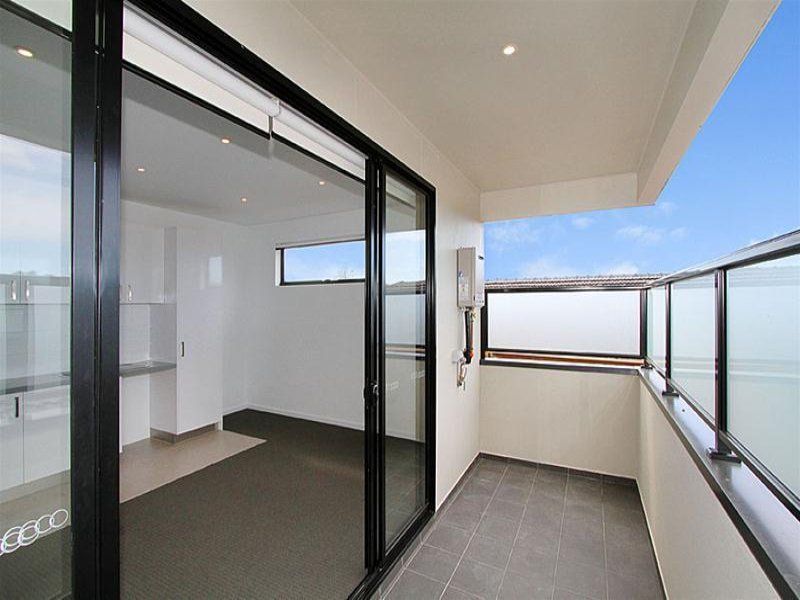 Super Home in a Sophisticated Complex!
