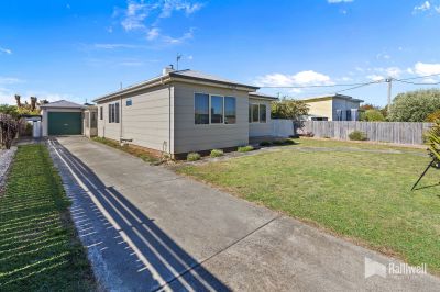 3
 
 
 
  
 
 
 1
 
 
 
  
 
 
 1
 
 
 
 
 
 
 
 98 Nicholls Street, Devonport TAS 7310, Devonport - Thumbnail 7
