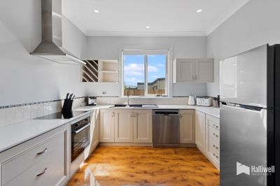 2
 
 
 
  
 
 
 1
 
 
 
  
 
 
 2
 
 
 
 
 
 
 
 17 Henry Street, Devonport TAS 7310, Devonport - Thumbnail 6