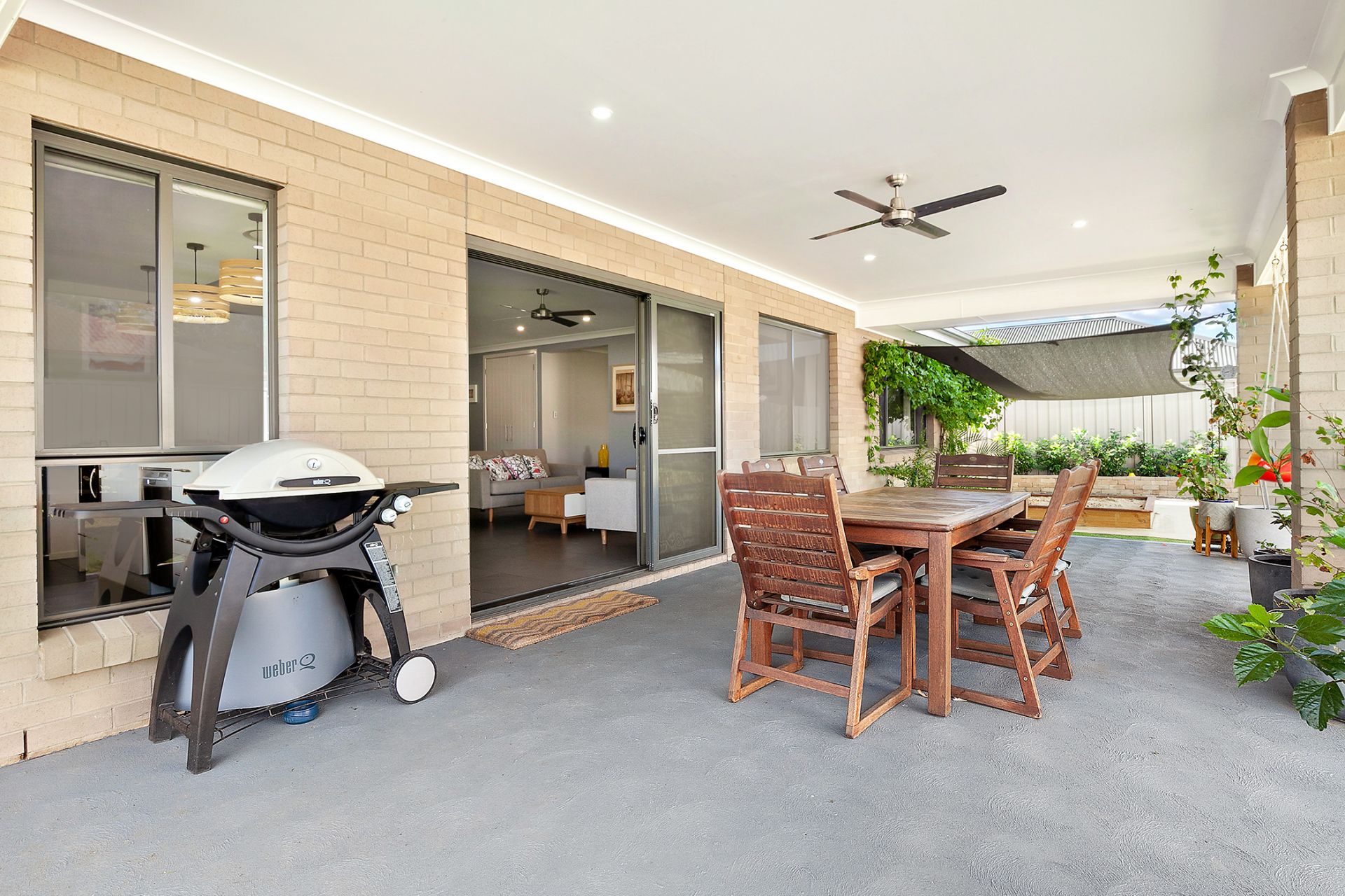 Real Estate For Sale 18 Connel Drive Heddon Greta , NSW