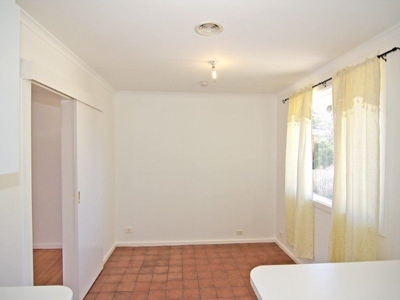 38 Gungurra Crescent, Rivett - Thumbnail 5