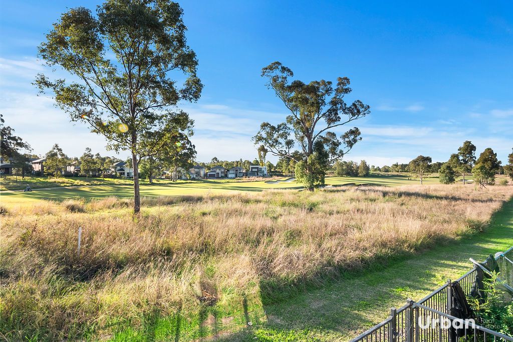 Colebee 40 Medallist Parade