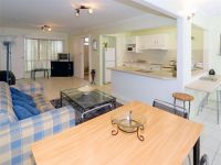 1/19 Juan Street ALEXANDRA HEADLAND QLD, Baulkham Hills - Thumbnail 5