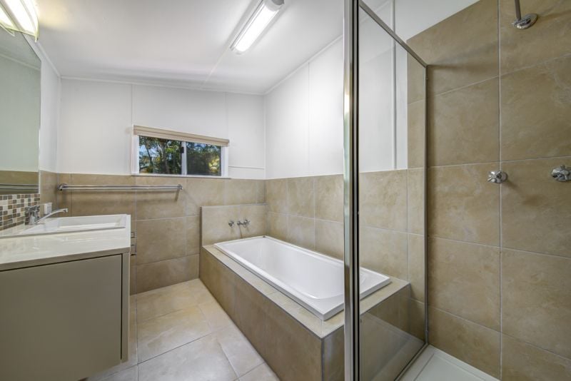 27 Waterfall Road Nambour QLD, Nambour - Thumbnail 5