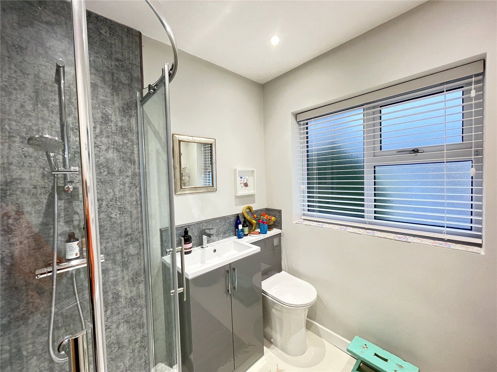 Avenue Close, Lyme Regis Kennedys Estate Agents