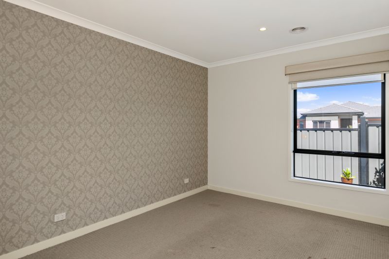 2 Paxton Street, Craigieburn
