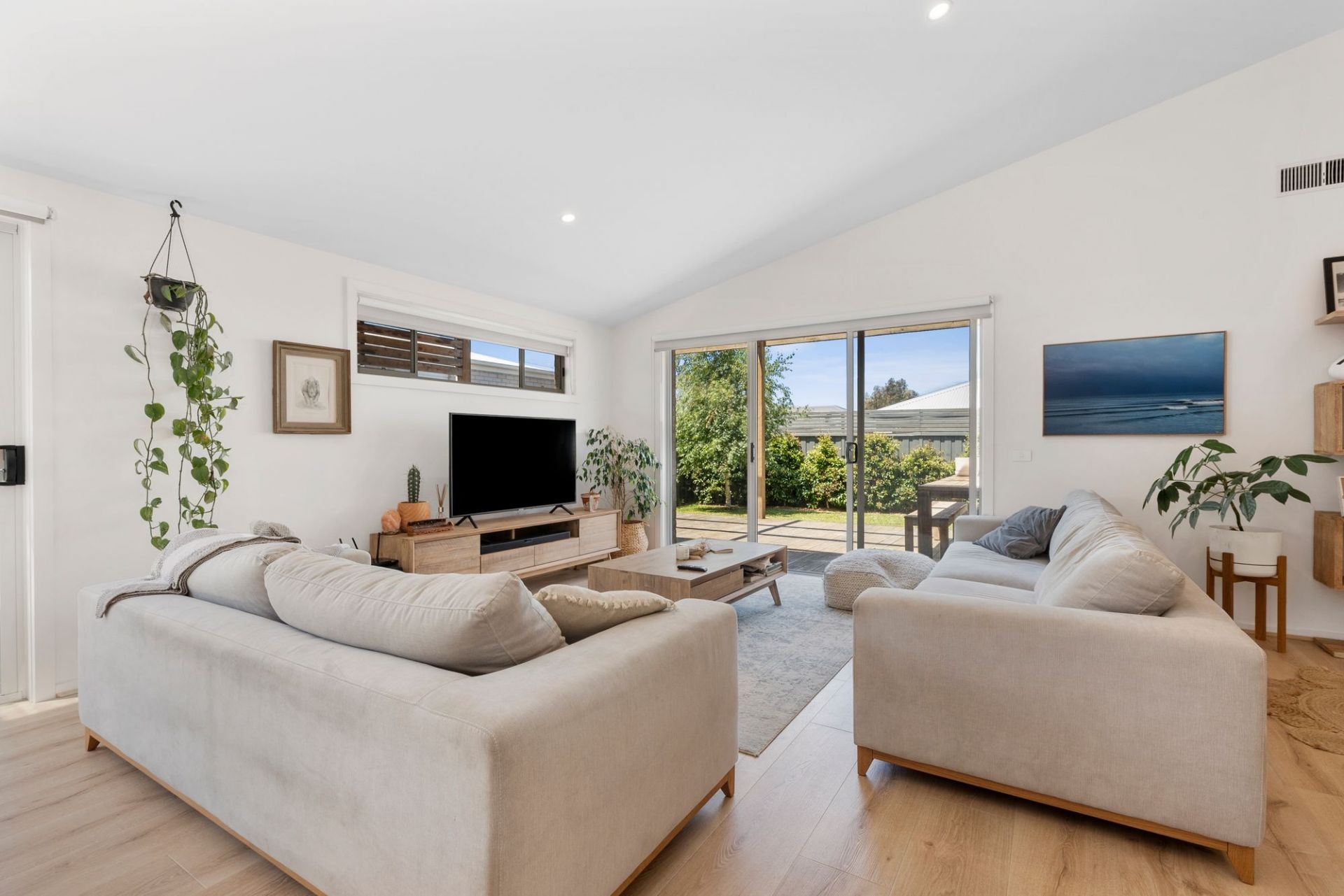 3 Tomatin Street Ocean Grove VIC, Ocean Grove - Thumbnail 2