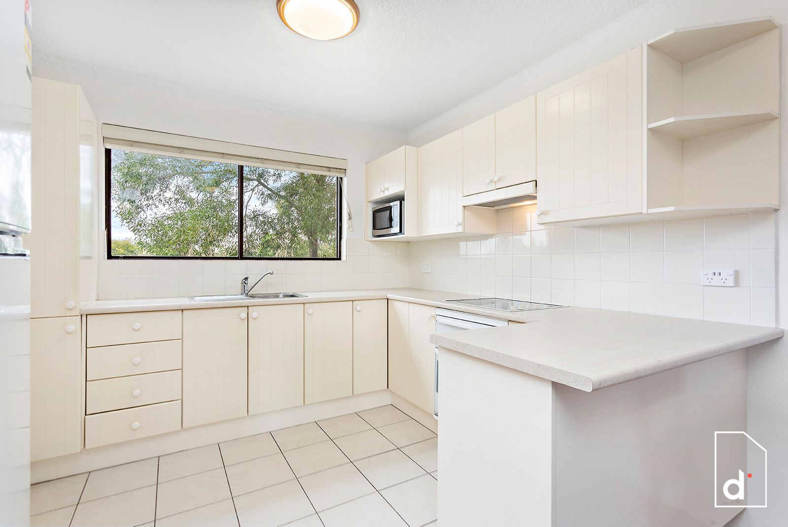 1/18 High Street, Woonona NSW