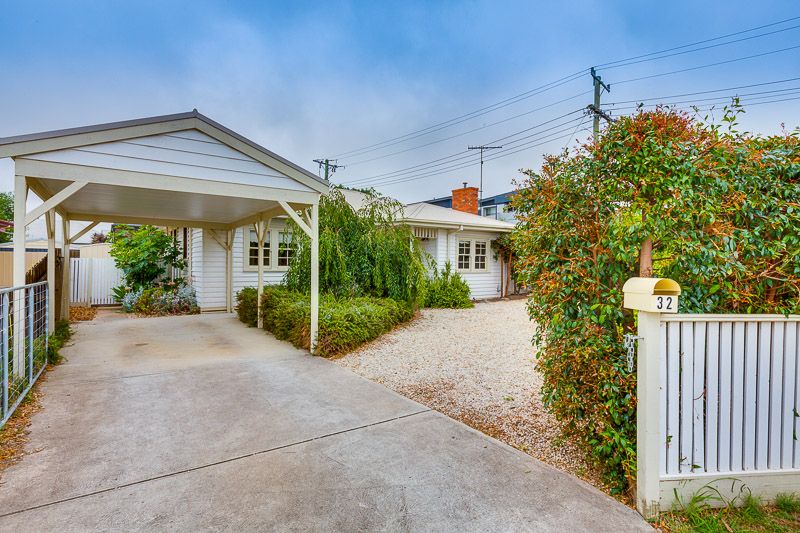 32 McFarland Street, Bacchus Marsh - Thumbnail 2