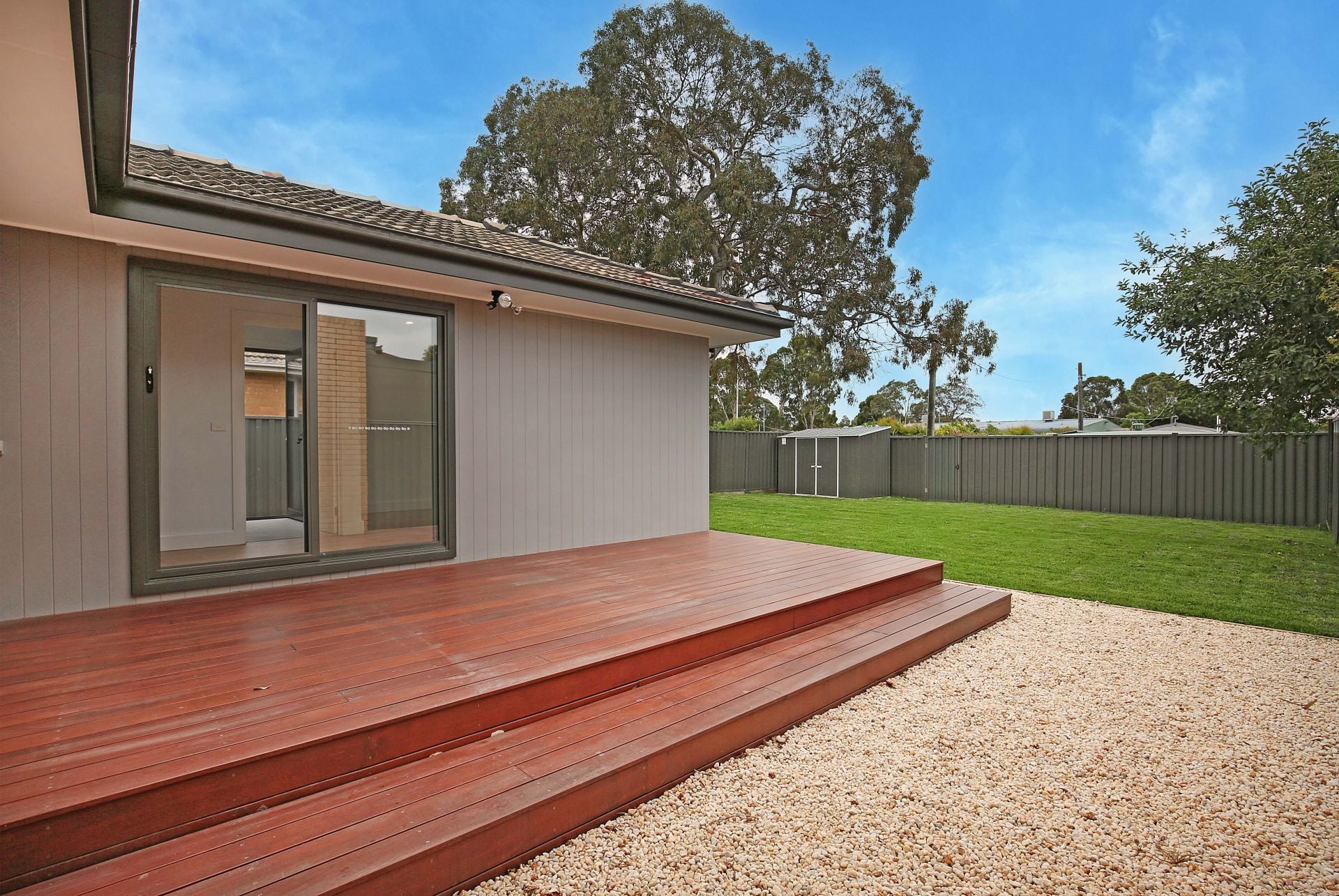 Fully renovated family delight!